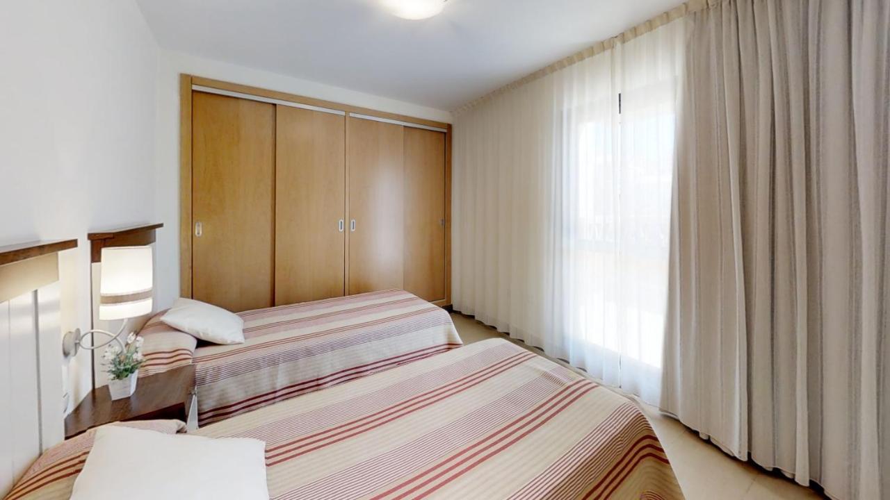 Leo Punta Umbria (Adults Only) Apartman Kültér fotó