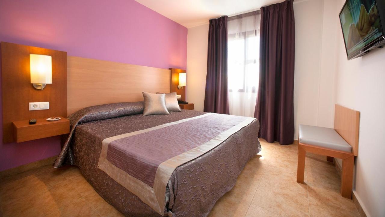 Leo Punta Umbria (Adults Only) Apartman Kültér fotó